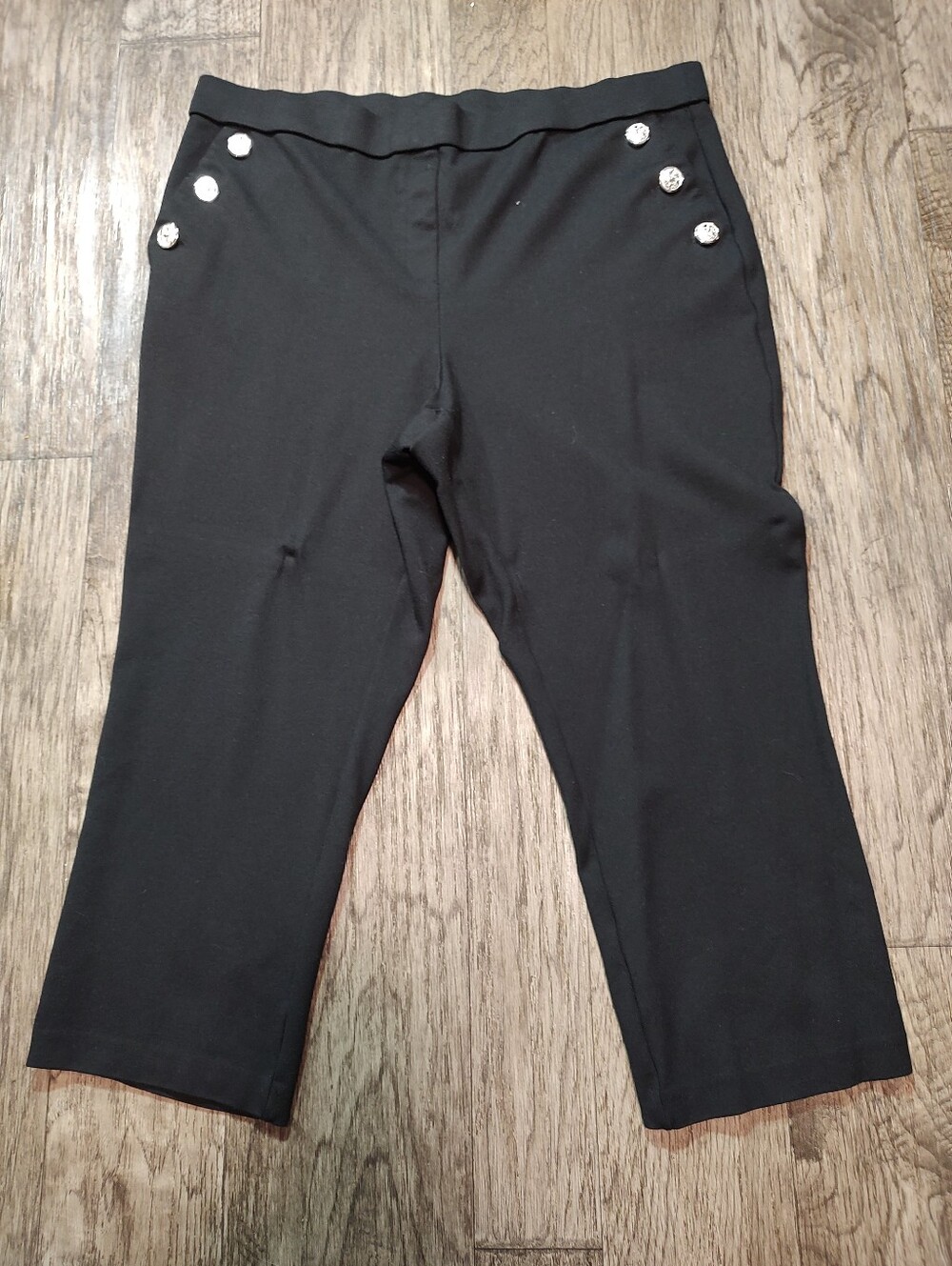 Jules & Leopold Black Cropped Ponte Pants with Decorative Buttons Pkus Size 2XL